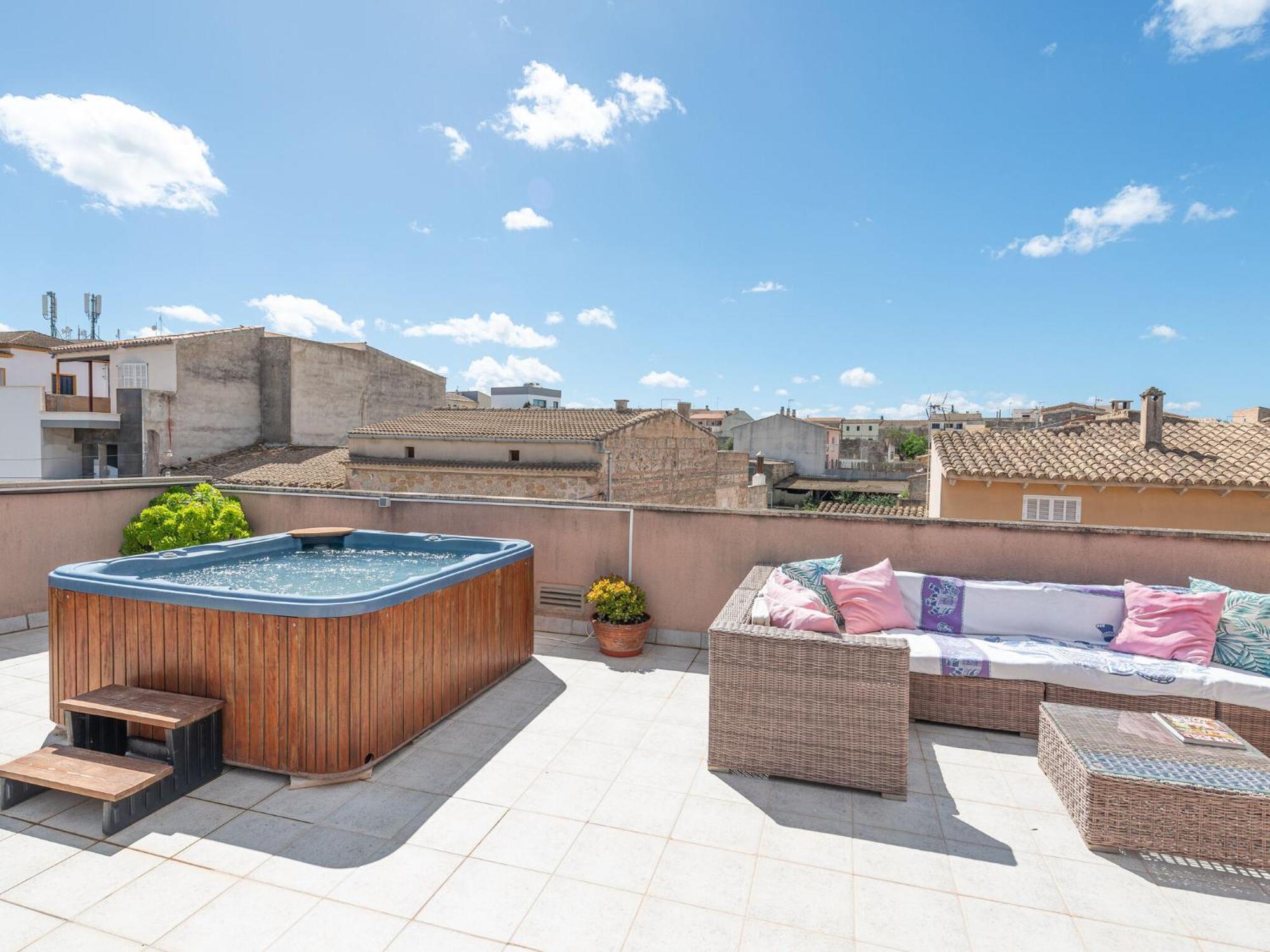Joan Maria - With Private Pool Ferienhaus María de la Salud