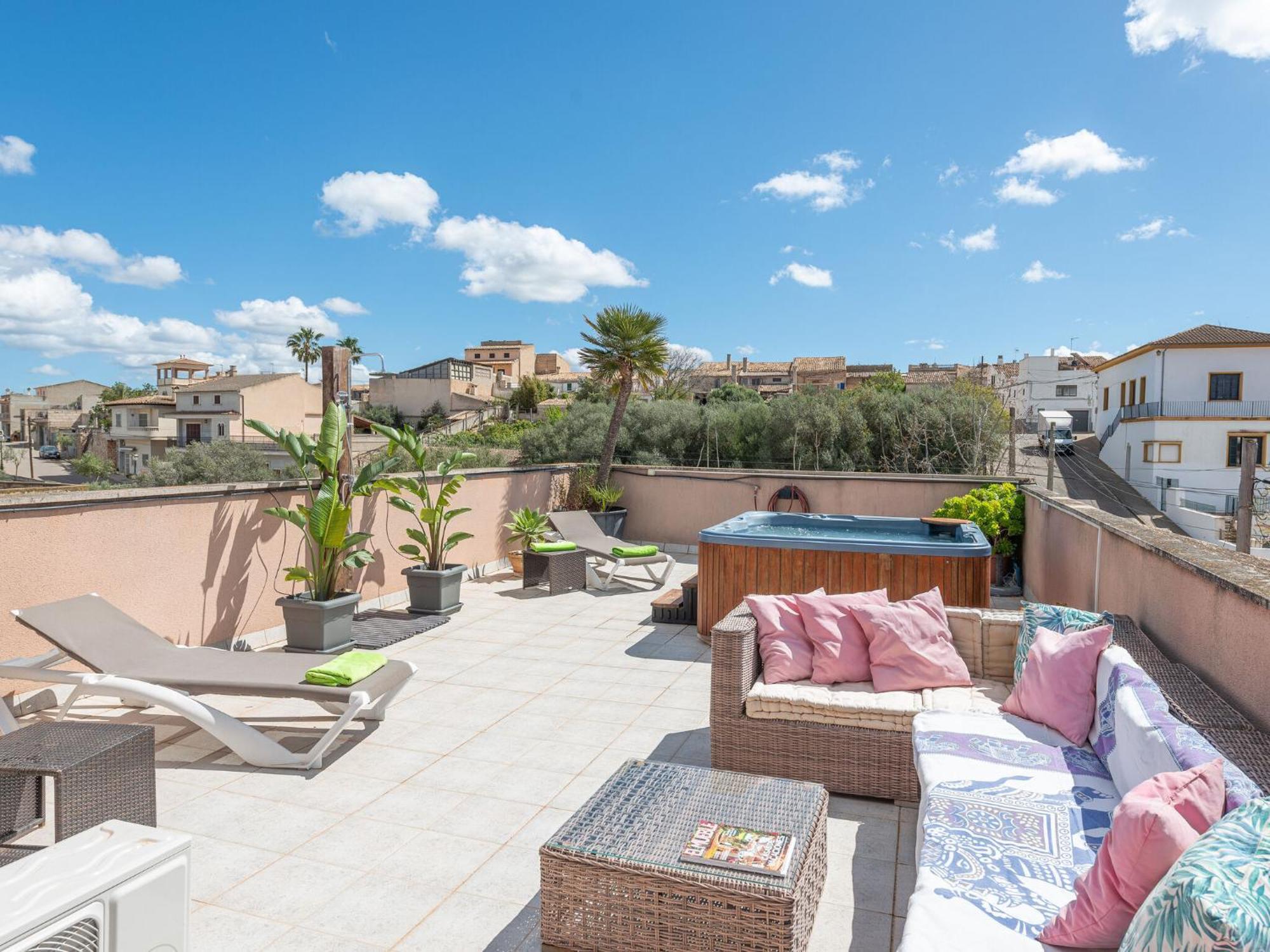 Joan Maria - With Private Pool