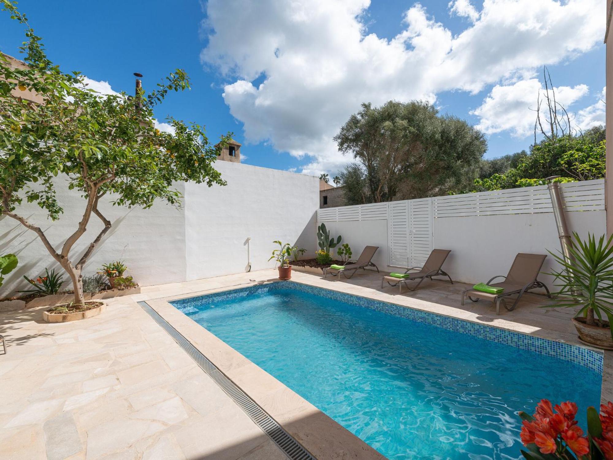 Joan Maria - With Private Pool Ferienhaus María de la Salud