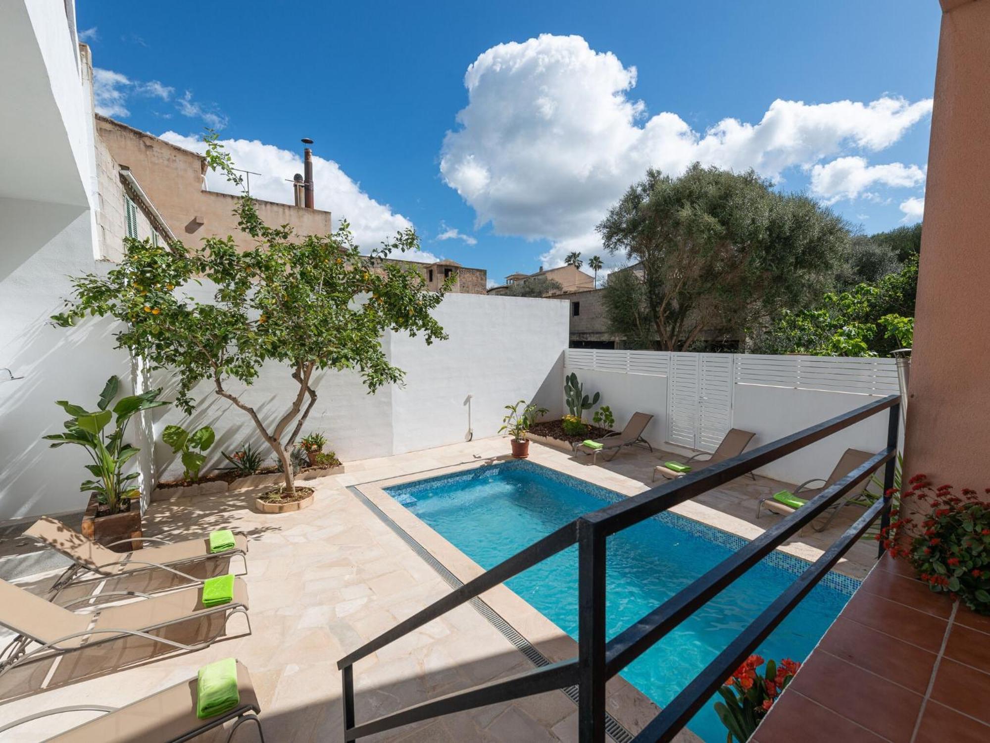 Joan Maria - With Private Pool María de la Salud